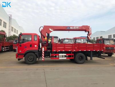 Camion con braccio 5T