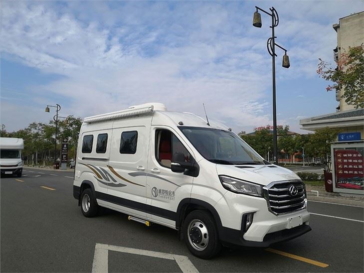 Berlina V90B camper